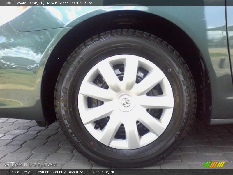 Aspen Green Pearl / Taupe 2005 Toyota Camry LE