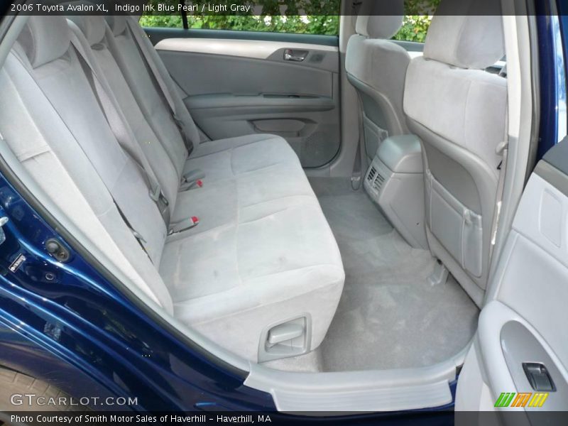 Indigo Ink Blue Pearl / Light Gray 2006 Toyota Avalon XL