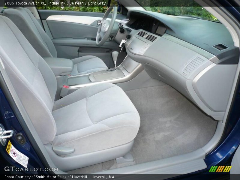 Indigo Ink Blue Pearl / Light Gray 2006 Toyota Avalon XL