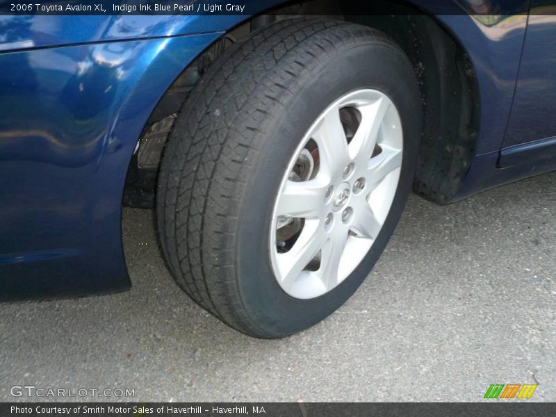 Indigo Ink Blue Pearl / Light Gray 2006 Toyota Avalon XL