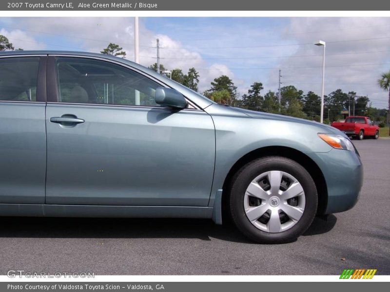 Aloe Green Metallic / Bisque 2007 Toyota Camry LE