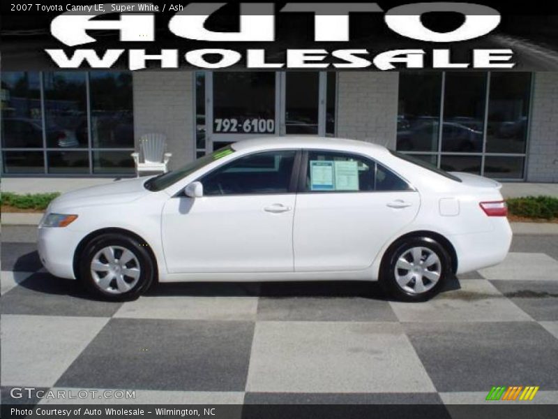 Super White / Ash 2007 Toyota Camry LE