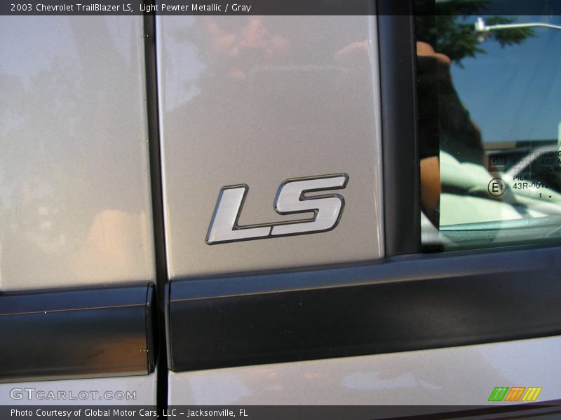 Light Pewter Metallic / Gray 2003 Chevrolet TrailBlazer LS