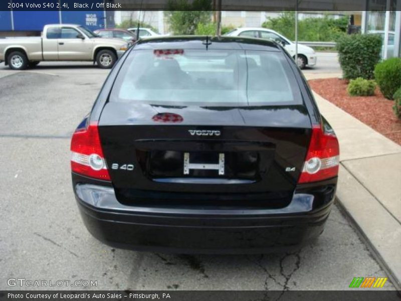 Black / Off Black 2004 Volvo S40 2.4i