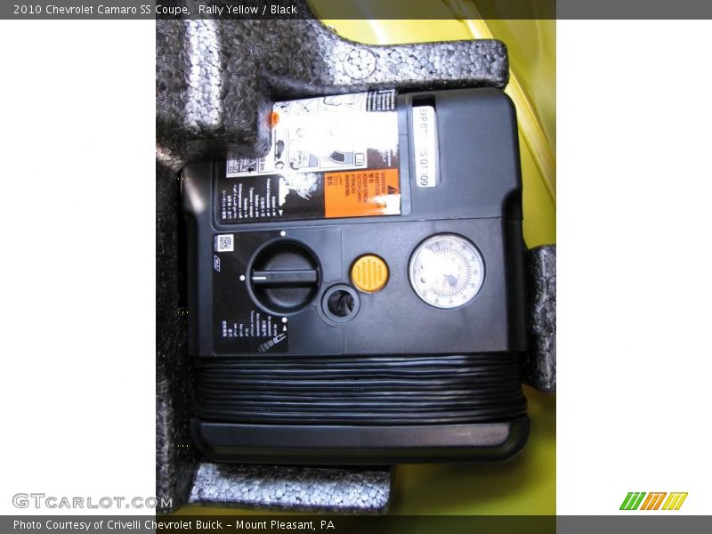 Rally Yellow / Black 2010 Chevrolet Camaro SS Coupe