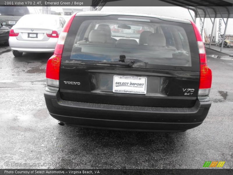 Emerald Green / Beige 2001 Volvo V70 2.4T