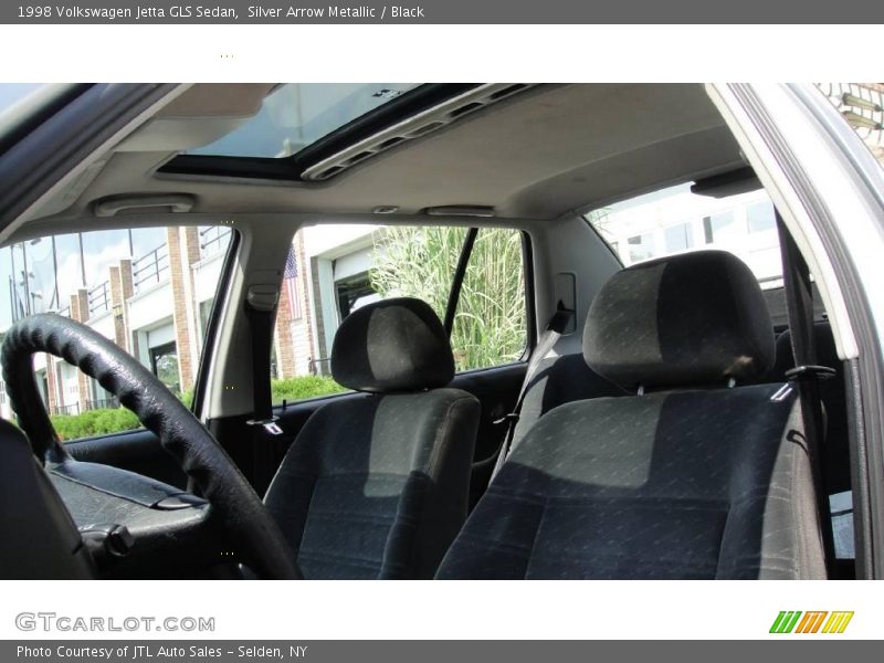 Silver Arrow Metallic / Black 1998 Volkswagen Jetta GLS Sedan