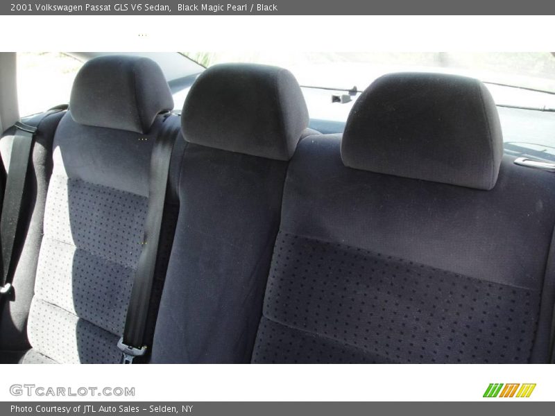 Black Magic Pearl / Black 2001 Volkswagen Passat GLS V6 Sedan