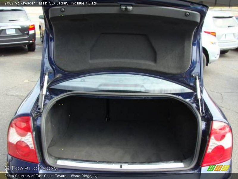 Ink Blue / Black 2002 Volkswagen Passat GLX Sedan