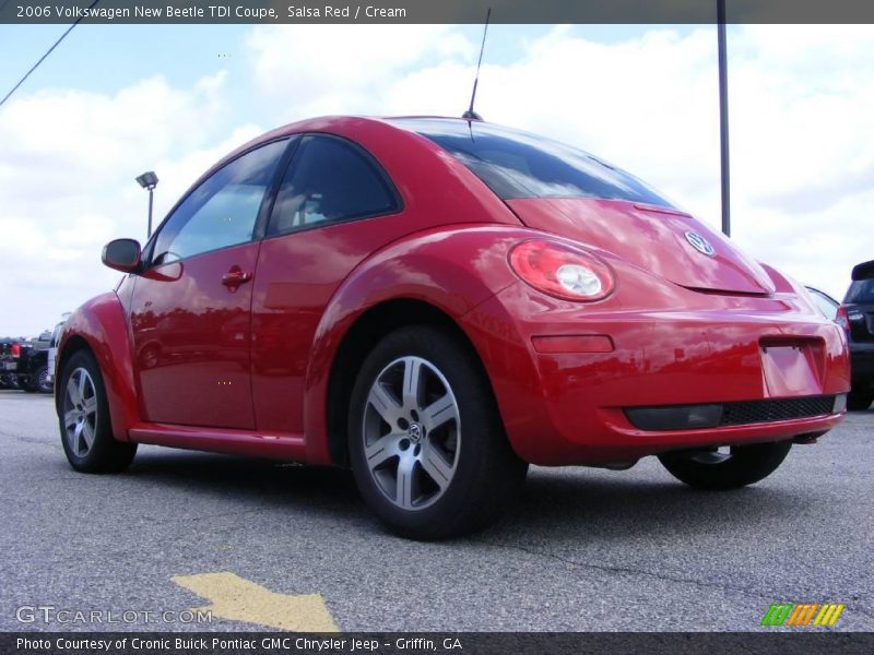 Salsa Red / Cream 2006 Volkswagen New Beetle TDI Coupe