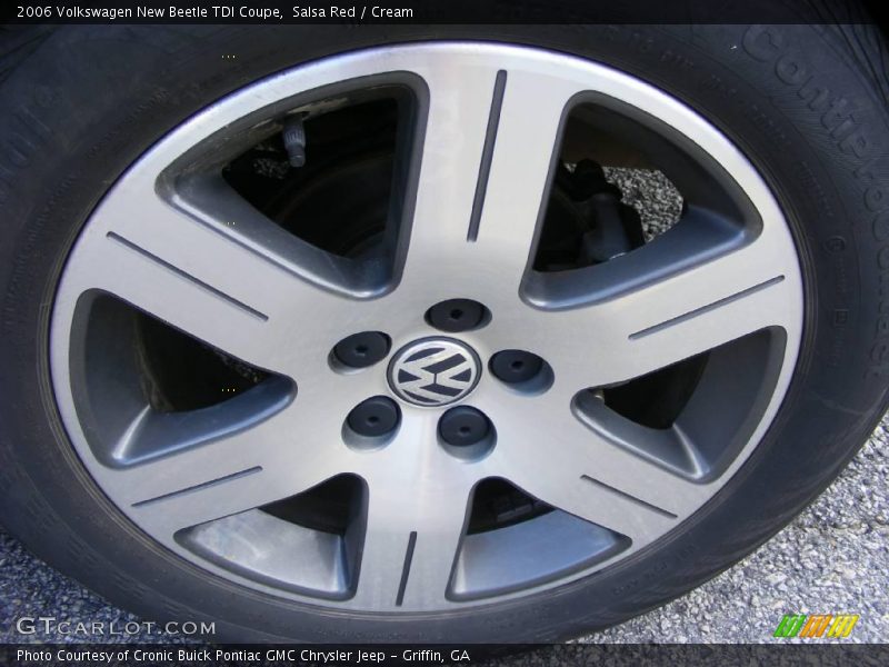Salsa Red / Cream 2006 Volkswagen New Beetle TDI Coupe