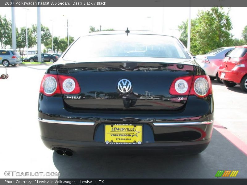 Deep Black / Black 2007 Volkswagen Passat 3.6 Sedan