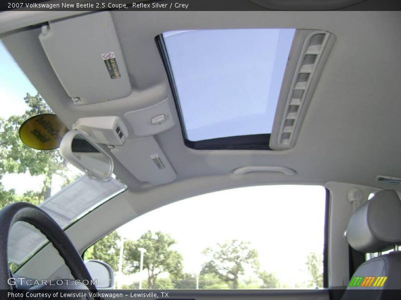 Reflex Silver / Grey 2007 Volkswagen New Beetle 2.5 Coupe