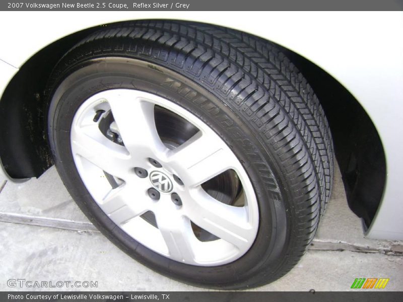 Reflex Silver / Grey 2007 Volkswagen New Beetle 2.5 Coupe