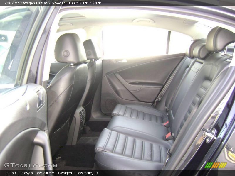 Deep Black / Black 2007 Volkswagen Passat 3.6 Sedan