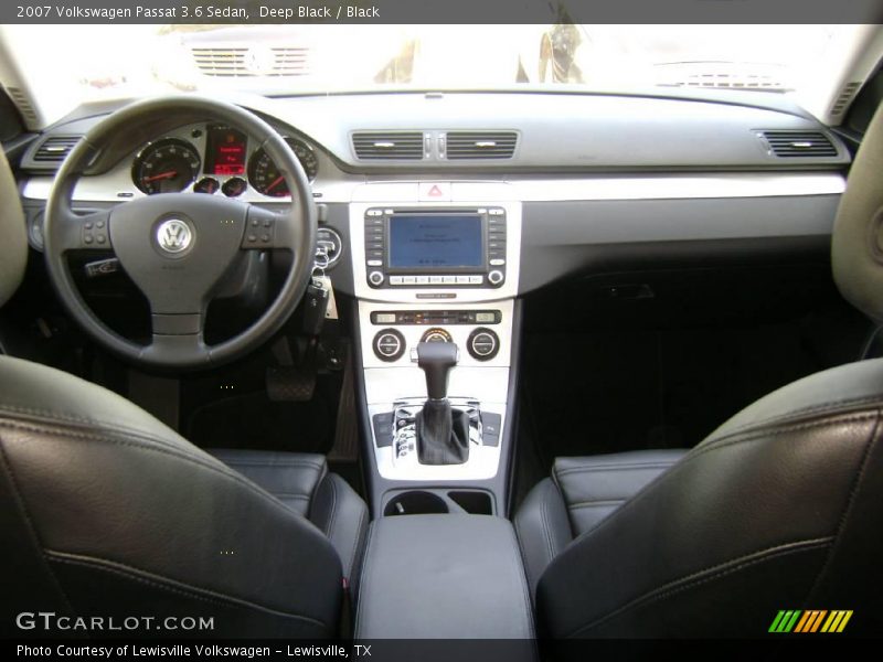 Deep Black / Black 2007 Volkswagen Passat 3.6 Sedan