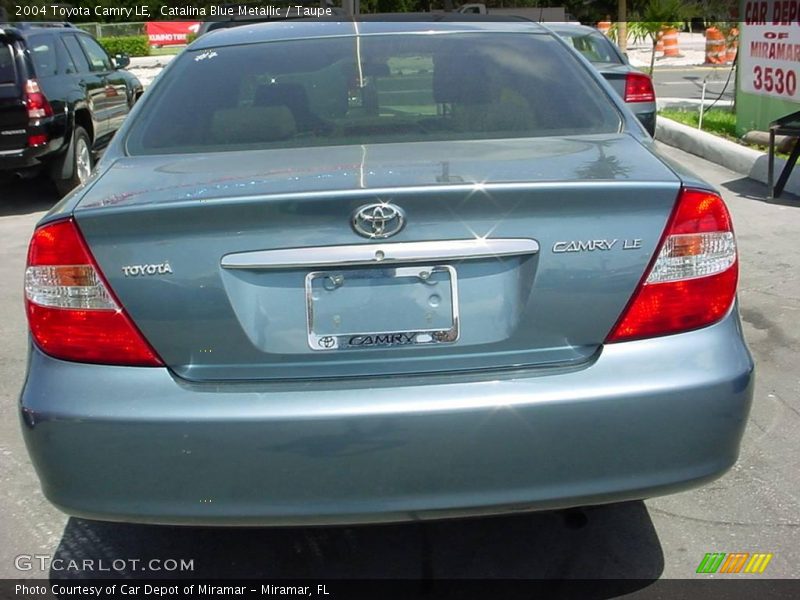 Catalina Blue Metallic / Taupe 2004 Toyota Camry LE