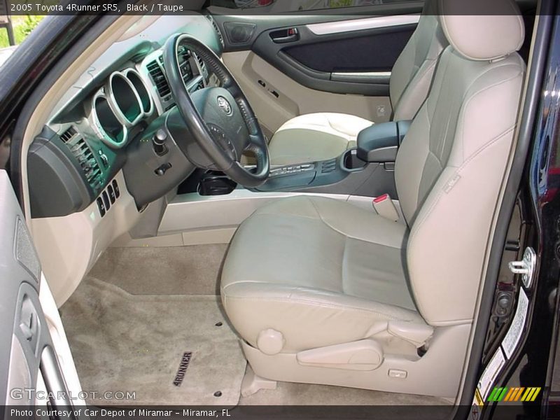Black / Taupe 2005 Toyota 4Runner SR5