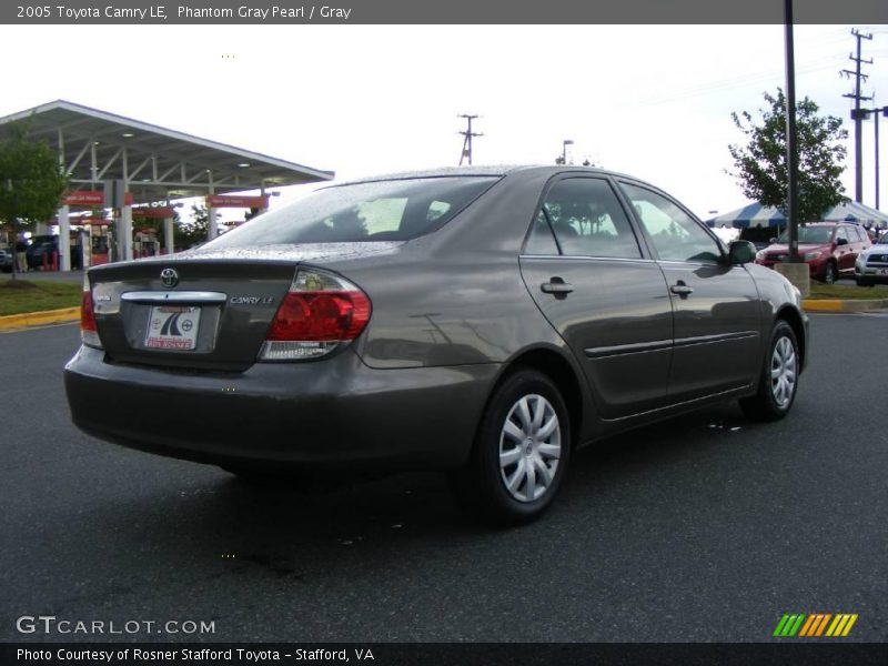 Phantom Gray Pearl / Gray 2005 Toyota Camry LE