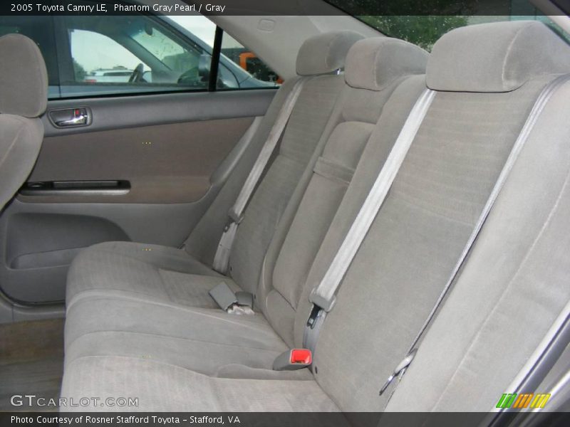 Phantom Gray Pearl / Gray 2005 Toyota Camry LE