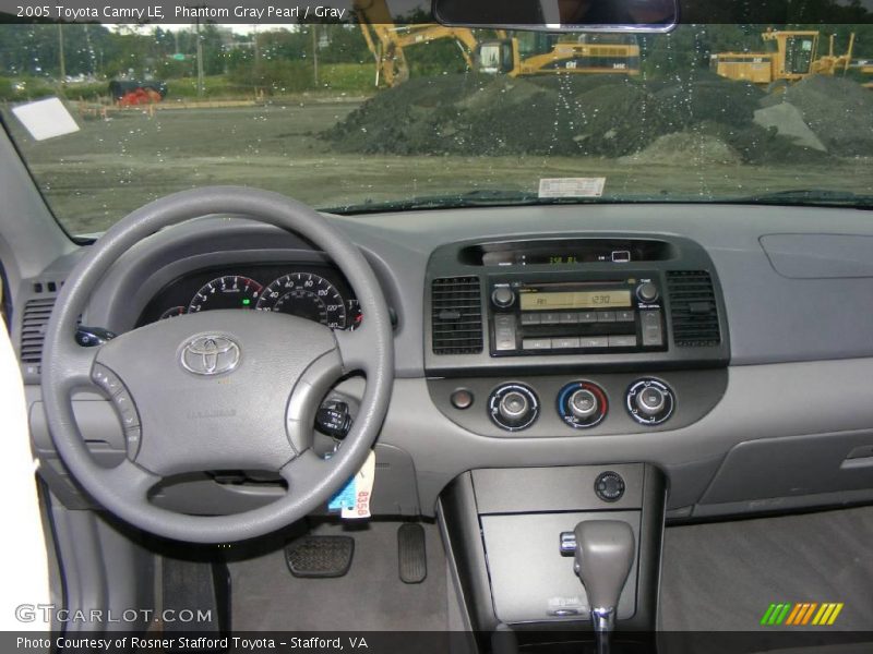 Phantom Gray Pearl / Gray 2005 Toyota Camry LE