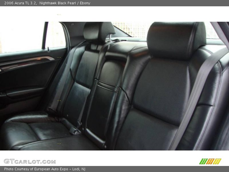 Nighthawk Black Pearl / Ebony 2006 Acura TL 3.2