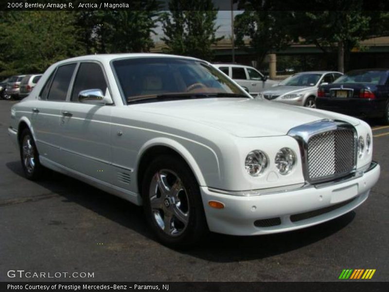 Arctica / Magnolia 2006 Bentley Arnage R