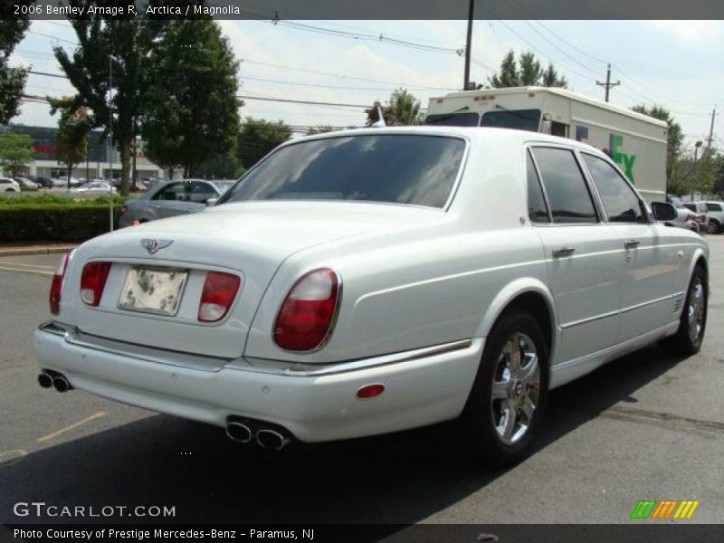 Arctica / Magnolia 2006 Bentley Arnage R