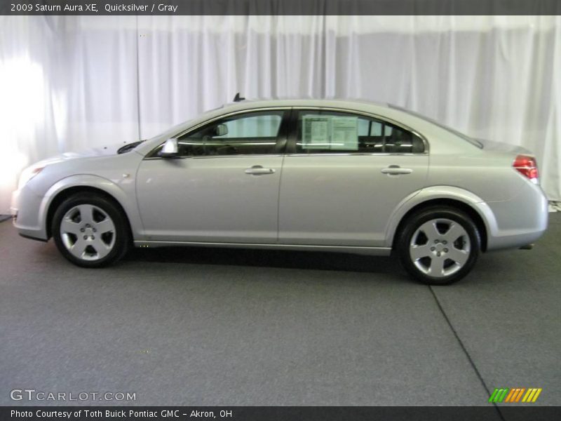 Quicksilver / Gray 2009 Saturn Aura XE