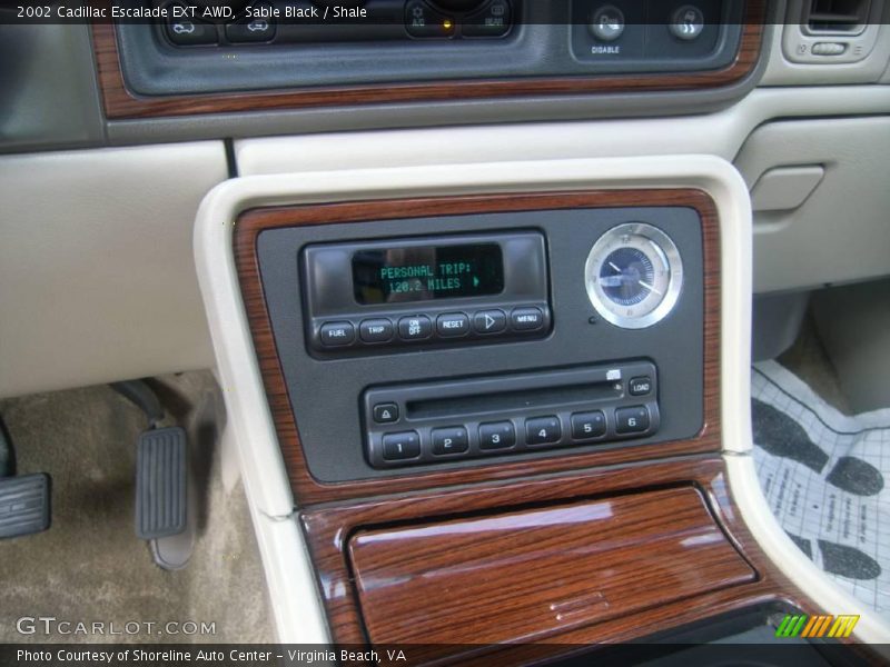 Sable Black / Shale 2002 Cadillac Escalade EXT AWD