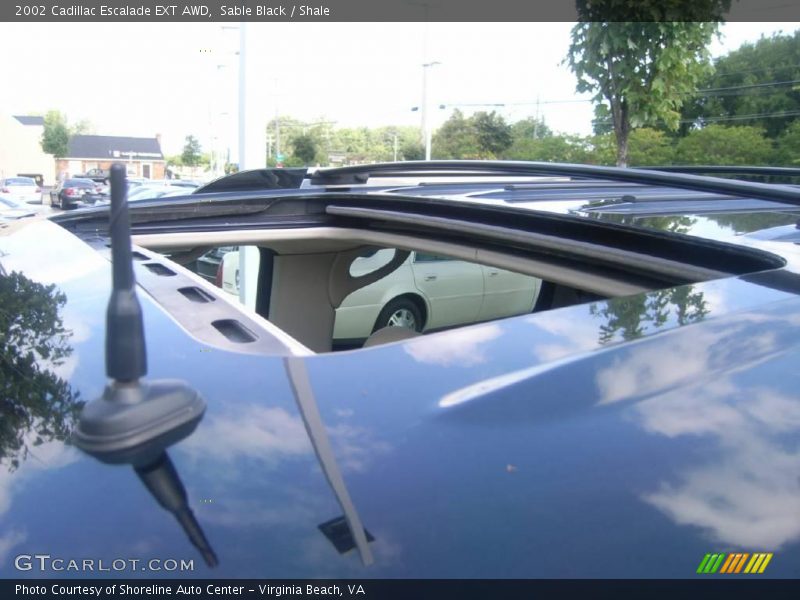 Sable Black / Shale 2002 Cadillac Escalade EXT AWD