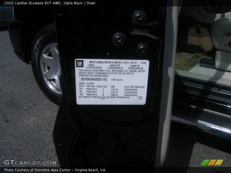 Sable Black / Shale 2002 Cadillac Escalade EXT AWD