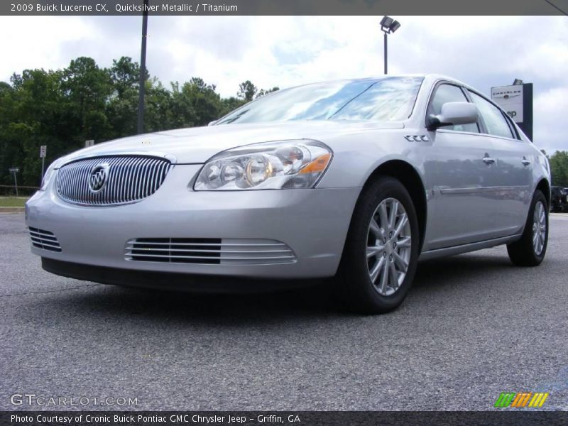 Quicksilver Metallic / Titanium 2009 Buick Lucerne CX