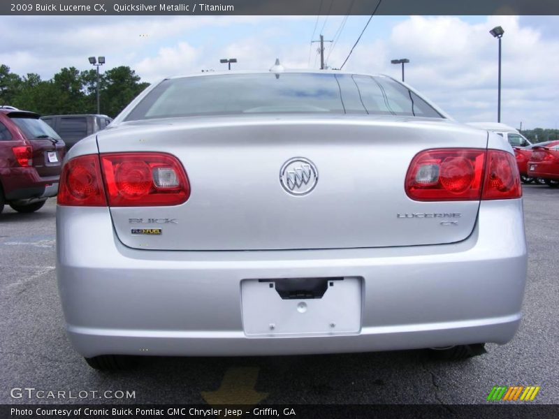 Quicksilver Metallic / Titanium 2009 Buick Lucerne CX