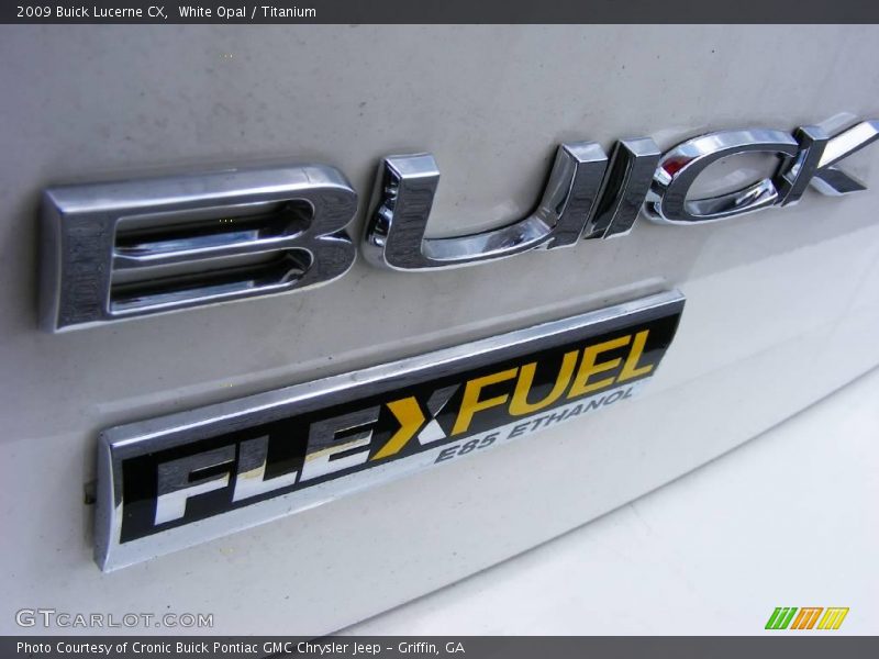 White Opal / Titanium 2009 Buick Lucerne CX