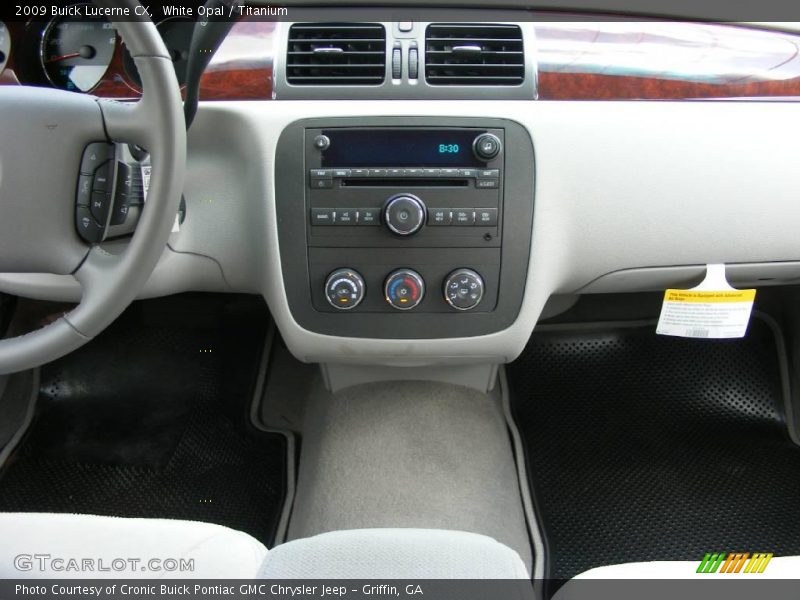 White Opal / Titanium 2009 Buick Lucerne CX