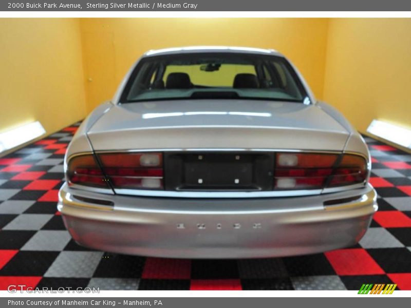 Sterling Silver Metallic / Medium Gray 2000 Buick Park Avenue