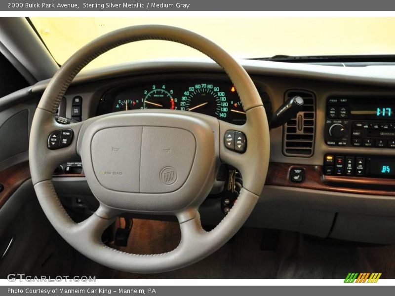 Sterling Silver Metallic / Medium Gray 2000 Buick Park Avenue