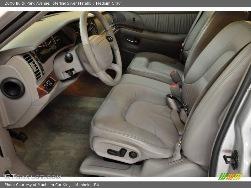 Sterling Silver Metallic / Medium Gray 2000 Buick Park Avenue