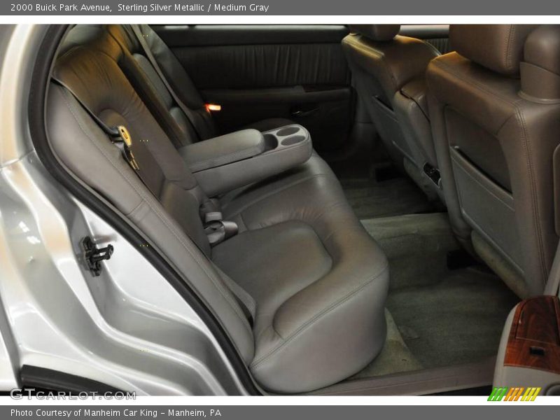 Sterling Silver Metallic / Medium Gray 2000 Buick Park Avenue