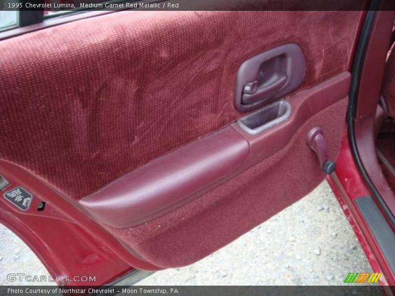 Medium Garnet Red Metallic / Red 1995 Chevrolet Lumina