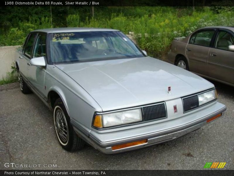 Silver Metallic / Blue 1988 Oldsmobile Delta 88 Royale