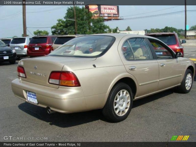 Pebble Beige Metallic / Beige 1998 Nissan Maxima GLE
