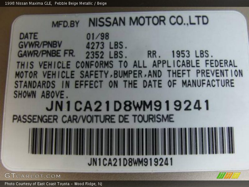 Pebble Beige Metallic / Beige 1998 Nissan Maxima GLE