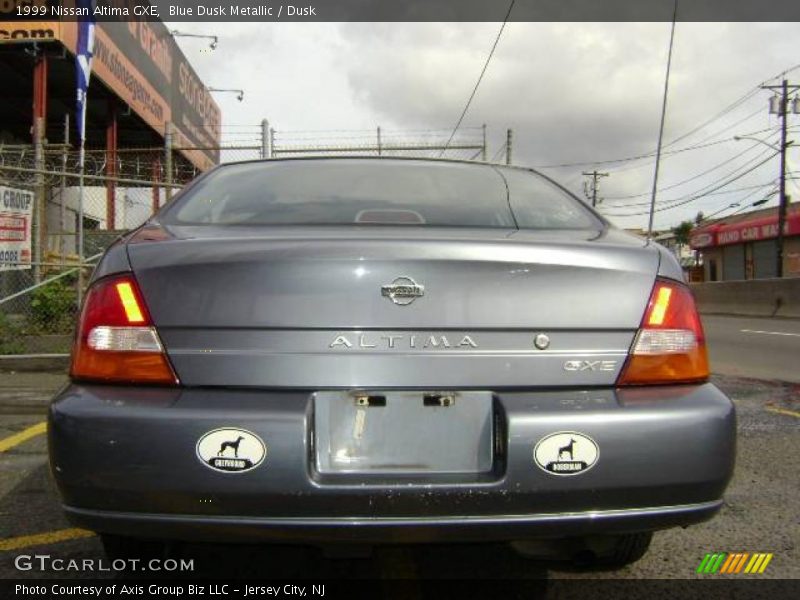 Blue Dusk Metallic / Dusk 1999 Nissan Altima GXE