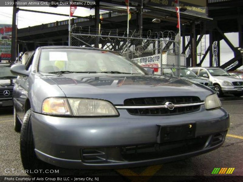 Blue Dusk Metallic / Dusk 1999 Nissan Altima GXE