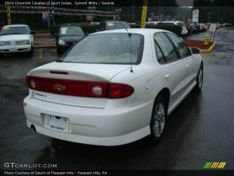 Summit White / Neutral 2004 Chevrolet Cavalier LS Sport Sedan