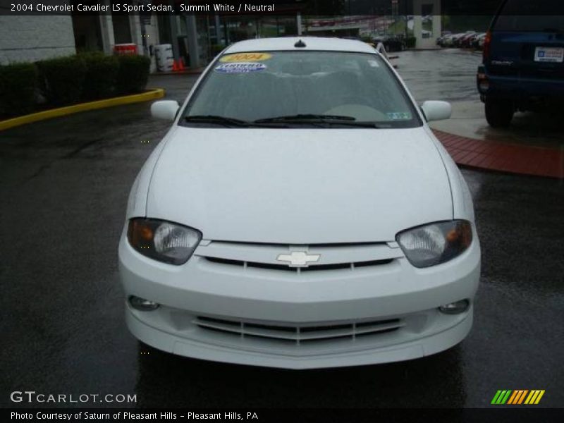 Summit White / Neutral 2004 Chevrolet Cavalier LS Sport Sedan