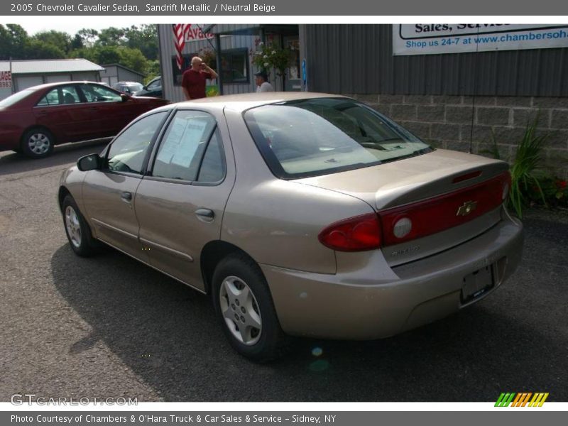 Sandrift Metallic / Neutral Beige 2005 Chevrolet Cavalier Sedan