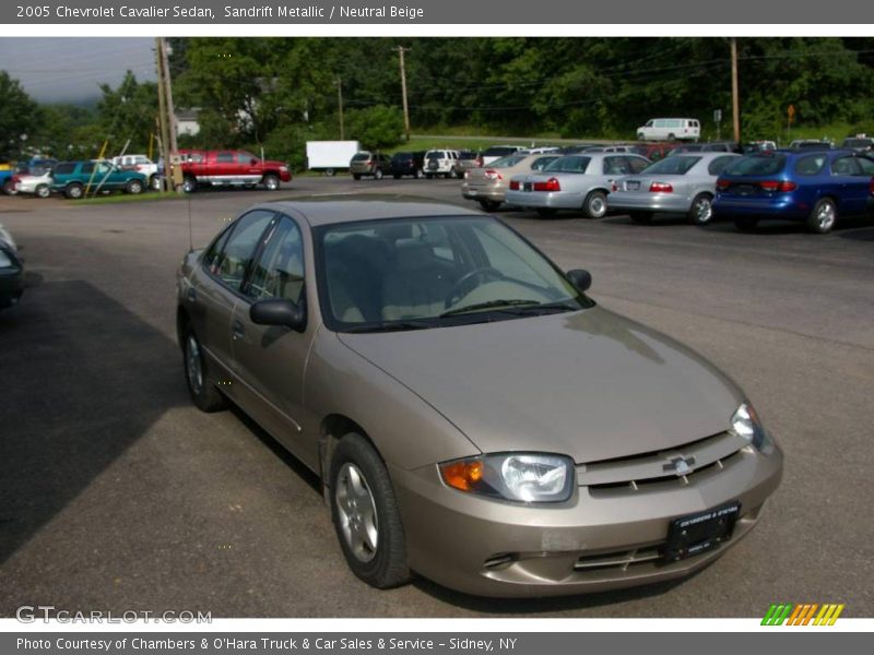 Sandrift Metallic / Neutral Beige 2005 Chevrolet Cavalier Sedan